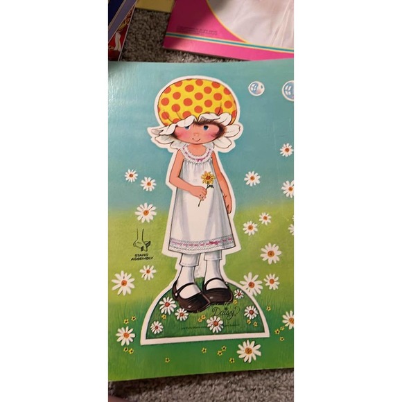 1978 Daisy Paper Doll - Picture 5 of 5